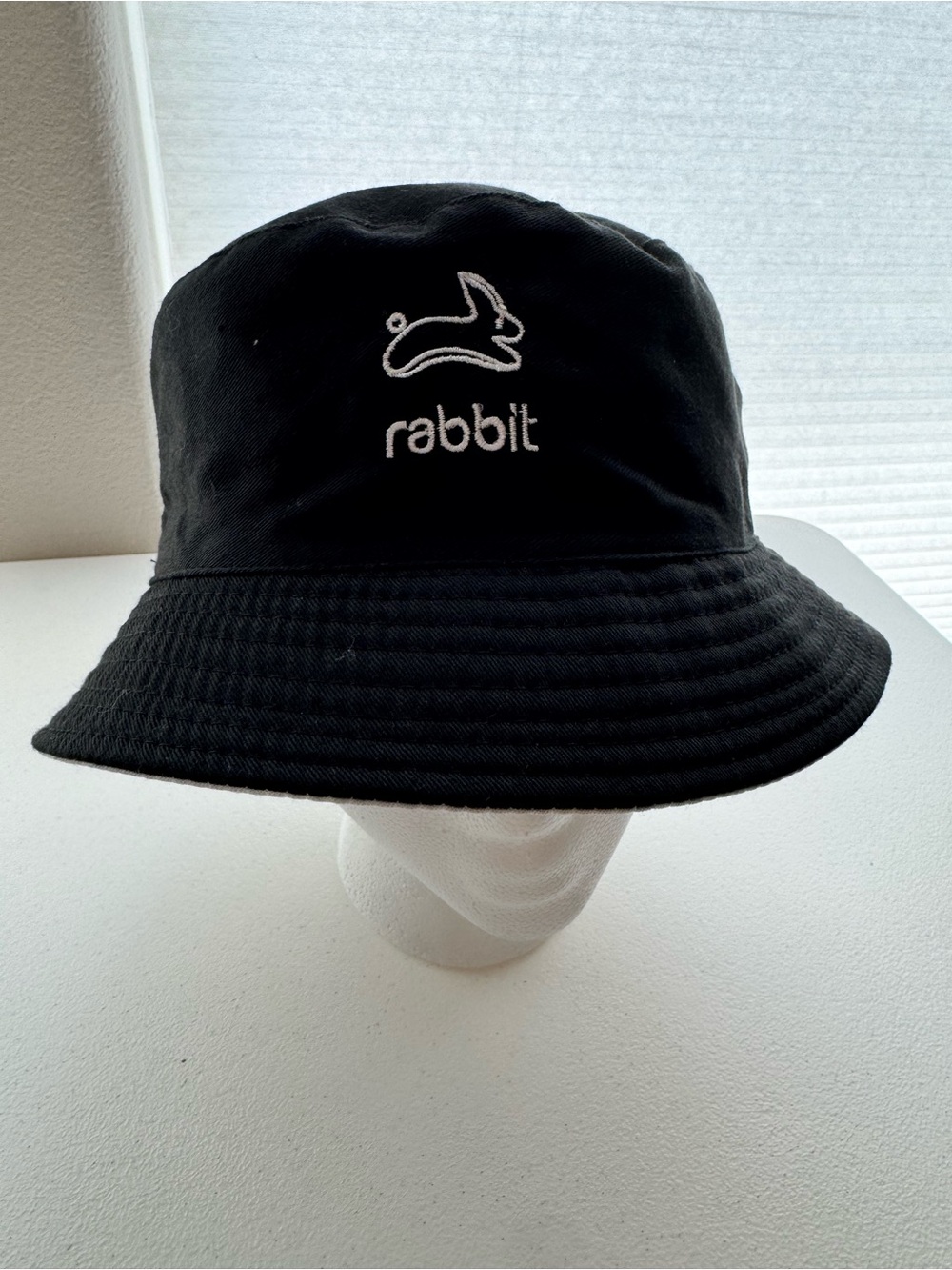 Rabbit Reversible Bucket Hat Black Cream Bunny Logo Unisex Cotton Hat - Picture 5 of 6